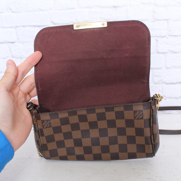 Louis Vuitton Favorite PM Damier Ebene Crossbody & Shoulder Purse Women A5530 - Picture 8 of 10